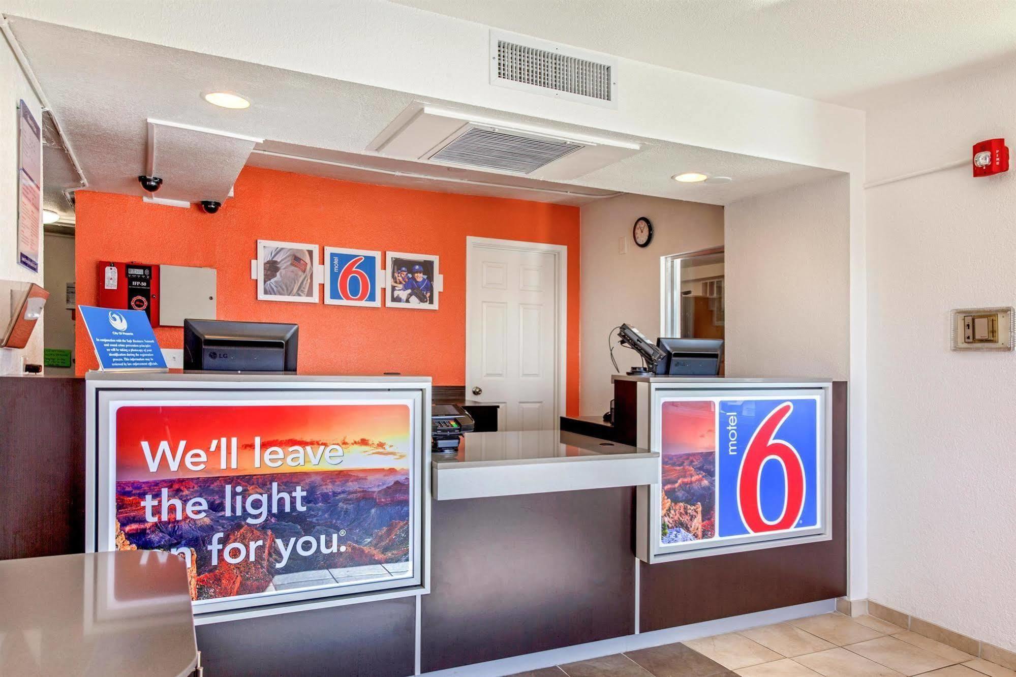 Motel 6-Phoenix, Az - North Bell Road Exteriör bild
