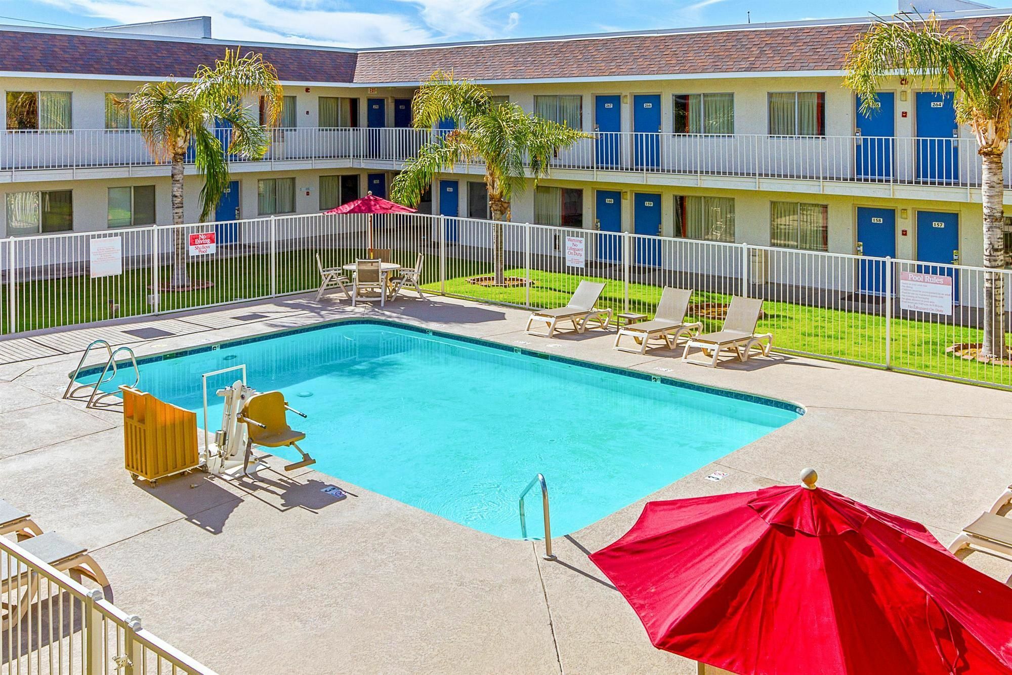 Motel 6-Phoenix, Az - North Bell Road Exteriör bild